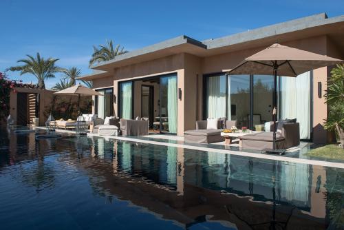 infinity-pool-suite-terrace3